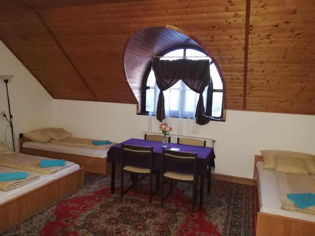 Bed and Breakfast Peregrino Panzio Budaörs Pokoj fotografie